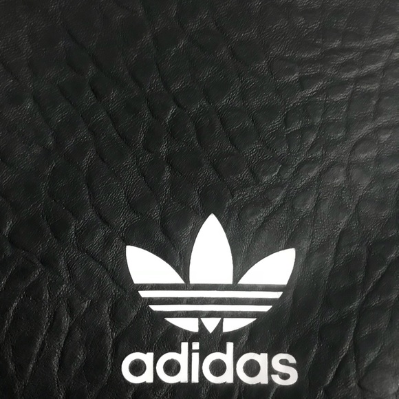 NWT adidas drawstring bag ❌final price❌ - Picture 2 of 6